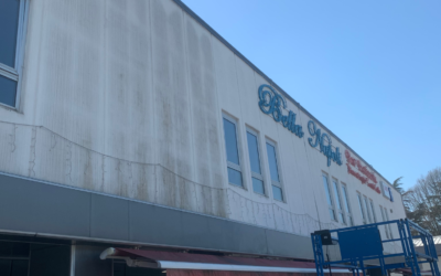 Lavaggio delle facciate esterne per Bella Napoli